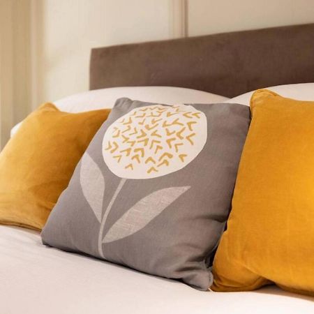 Fabulous Notting Hill Spacious Studio Apartment Лондон Екстер'єр фото